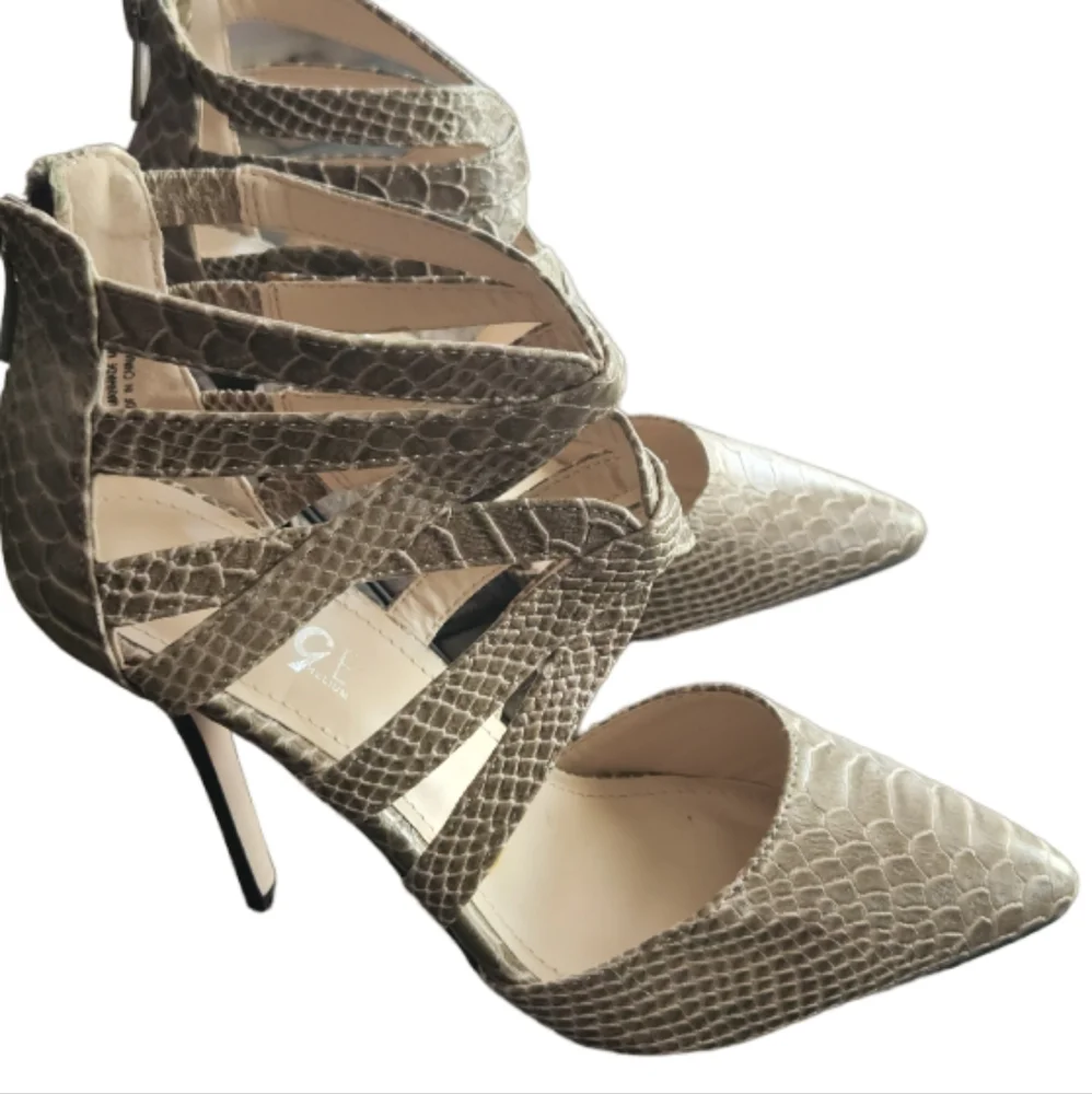 Rouge Helium Zip Up Gator Heels - Picture 4 of 16
